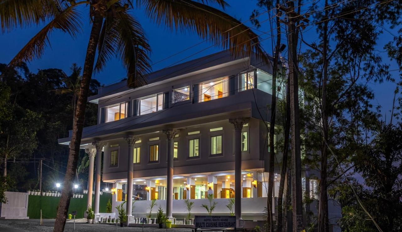 Hotel White House, Munnar Exterior foto